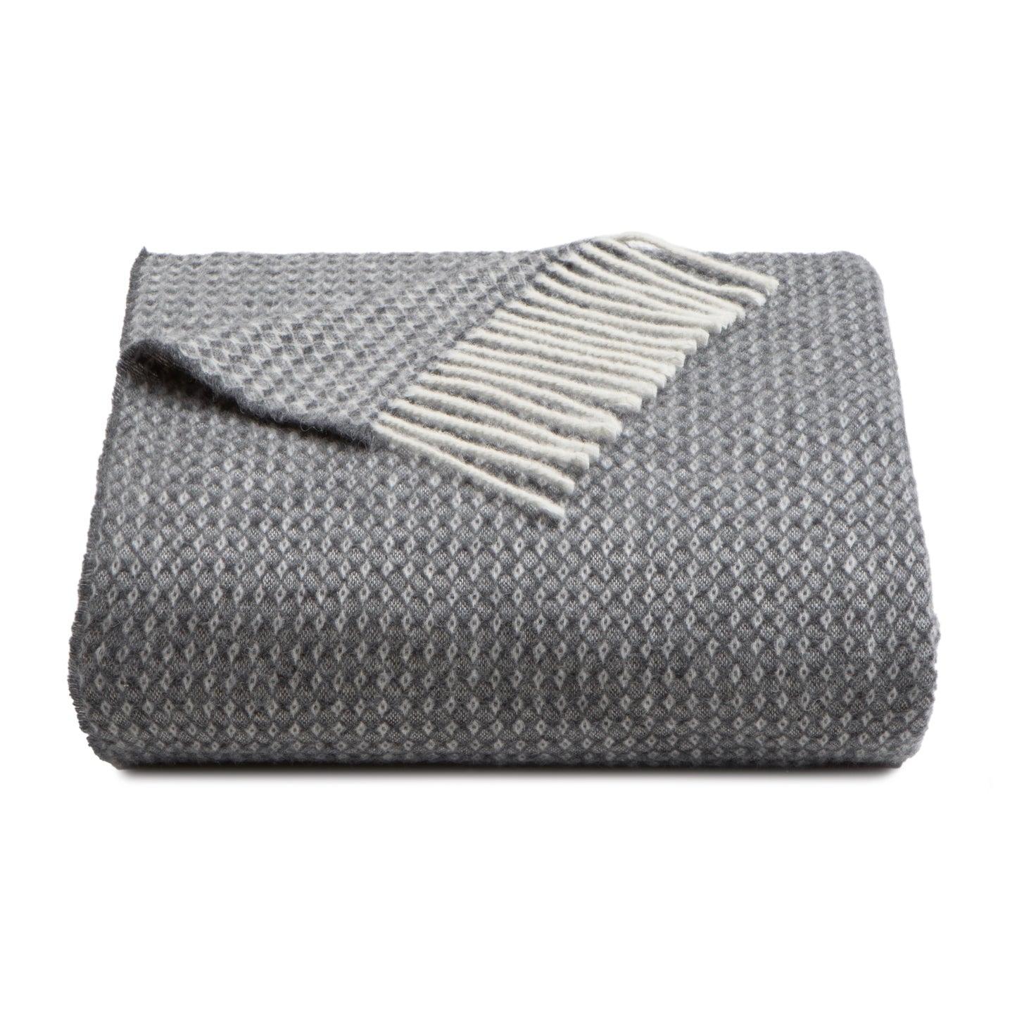 Fara 400 Throw, in soft recycled wool